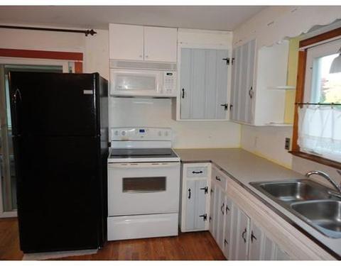10 Dalessandro Ave, Dudley, MA 01571 photo 3
