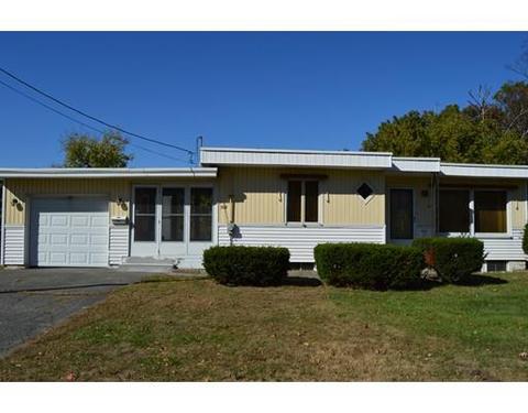 528 Prospect St, Chicopee, MA 01020 photo 3