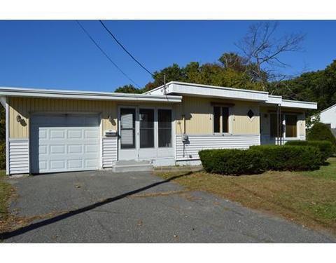 528 Prospect St, Chicopee, MA 01020 photo 2