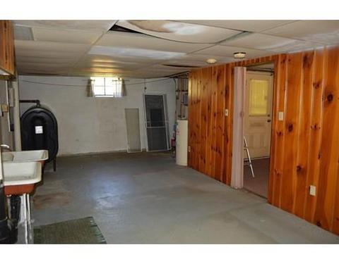 528 Prospect St, Chicopee, MA 01020 photo 14