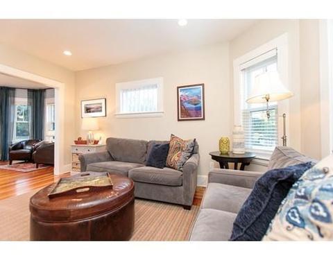 2 Solon St, Wellesley, MA 02482 photo 7
