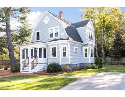 2 Solon St, Wellesley, MA 02482 photo 1