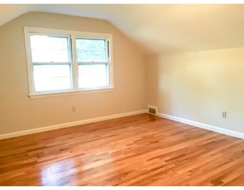 25 Redstone Dr, Springfield, MA 01118 photo 15