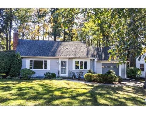 25 Redstone Dr, Springfield, MA 01118 photo 1