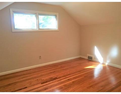 25 Redstone Dr, Springfield, MA 01118 photo 16