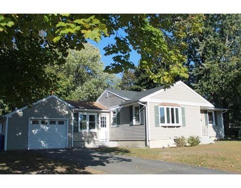 377 Stapleton Rd, Springfield, MA 01109 photo 1