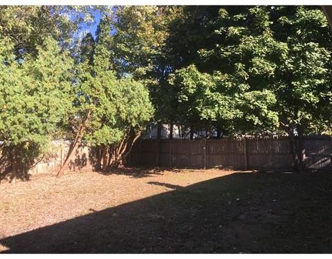 377 Stapleton Rd, Springfield, MA 01109 photo 17