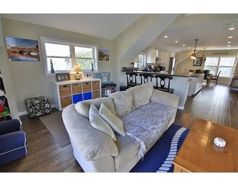 1 Breezy Point Rd, Gloucester, MA 01930 photo 8