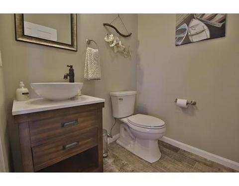 1 Breezy Point Rd, Gloucester, MA 01930 photo 15