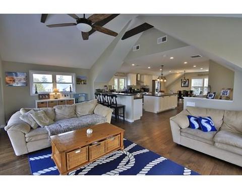 1 Breezy Point Rd, Gloucester, MA 01930 photo 9