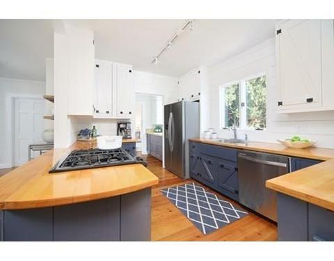 1 Squirrel Hill Ln, Hingham, MA 02043 photo 6