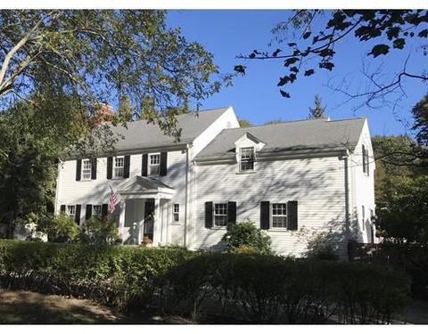 1 Squirrel Hill Ln, Hingham, MA 02043 photo 1