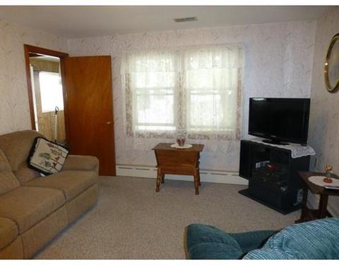 41 Baltic Rd, Worcester, MA 01607 photo 10
