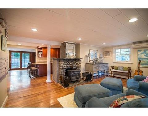 8 George St, Warren, RI 02885 photo 9