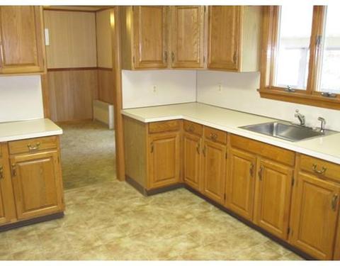 19 Nichols St, Springfield, MA 01151 photo 7