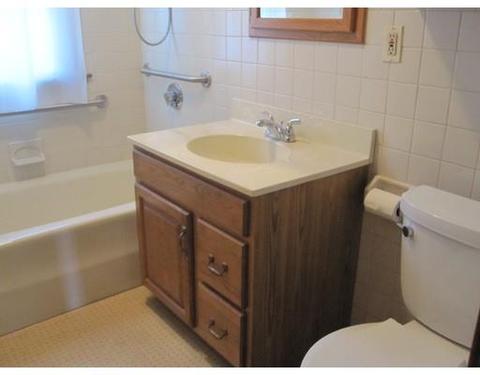 19 Nichols St, Springfield, MA 01151 photo 11