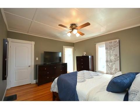 8 Baker St, Saugus, MA 01906 photo 16
