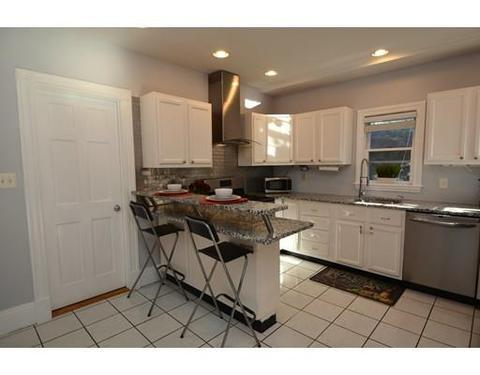 8 Baker St, Saugus, MA 01906 photo 12
