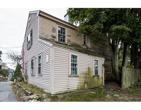 24 Watson St, Marblehead, MA 01945 photo 3