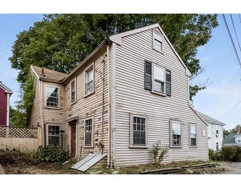 24 Watson St, Marblehead, MA 01945 photo 1
