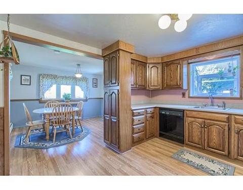 5 Loretta Ave, Pelham, NH 03076 photo 8