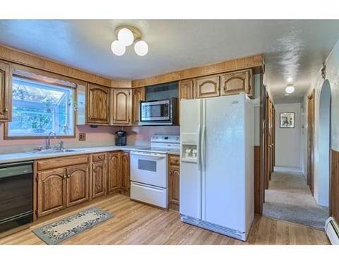 5 Loretta Ave, Pelham, NH 03076 photo 6