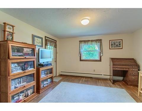 5 Loretta Ave, Pelham, NH 03076 photo 15