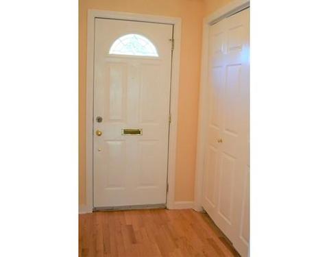 72 Glendale St, Worcester, MA 01602 photo 4