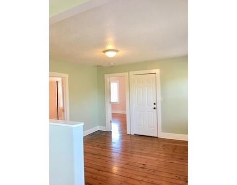 229 Central St, Springfield, MA 01105 photo 8