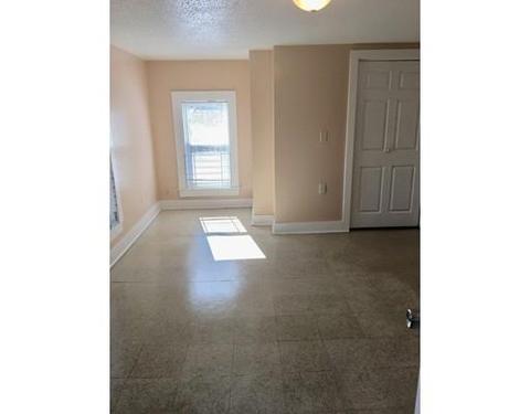 229 Central St, Springfield, MA 01105 photo 12