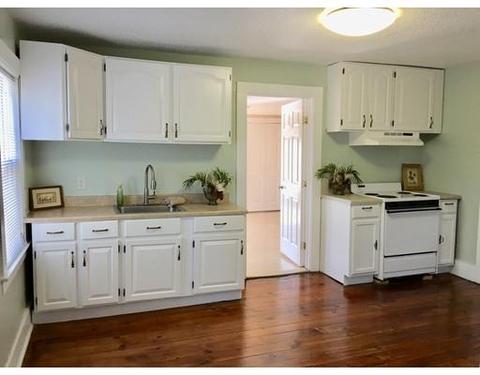 229 Central St, Springfield, MA 01105 photo 3