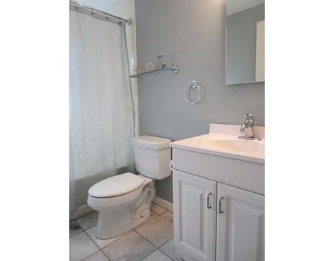 120 Entrybrook Dr, Springfield, MA 01108 photo 11