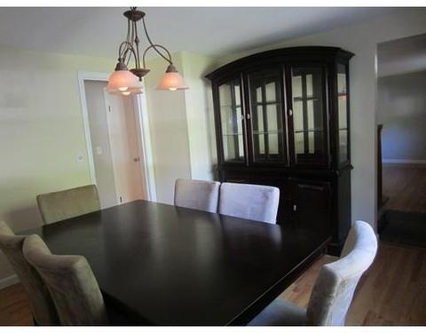 120 Entrybrook Dr, Springfield, MA 01108 photo 8