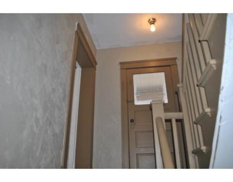 208 Pilgrim Ave, Worcester, MA 01604 photo 9