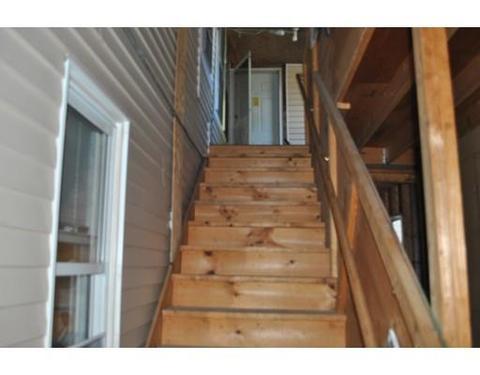 208 Pilgrim Ave, Worcester, MA 01604 photo 12