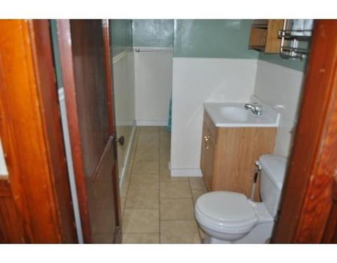 208 Pilgrim Ave, Worcester, MA 01604 photo 18