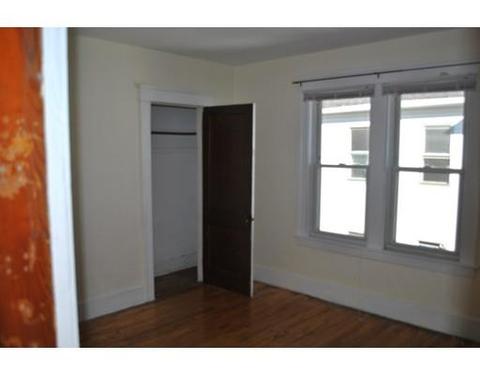 208 Pilgrim Ave, Worcester, MA 01604 photo 27