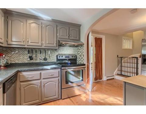 2 Danvers St, Worcester, MA 01604 photo 5