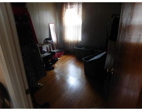 126 Tecumseh St, Fall River, MA 02721 photo 12