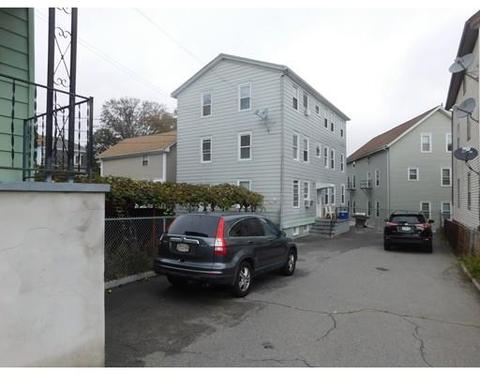 126 Tecumseh St, Fall River, MA 02721 photo 4