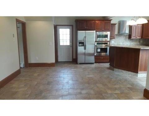 111 Natick Ave, Warwick, RI 02886 photo 8