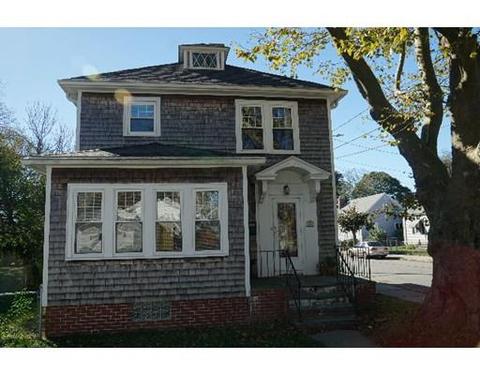 879 Pearce St, Fall River, MA 02720 photo 1