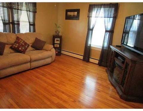 53 Bartlett St, Woonsocket, RI 02895 photo 15