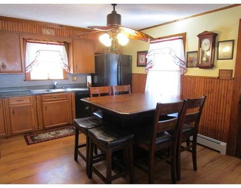 53 Bartlett St, Woonsocket, RI 02895 photo 9
