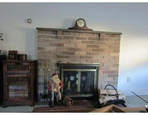 545 Valentine St, Fall River, MA 02720 photo 11