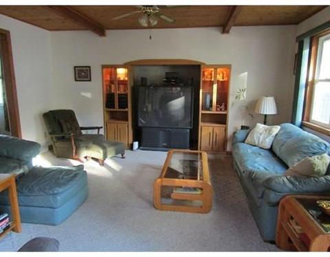545 Valentine St, Fall River, MA 02720 photo 13