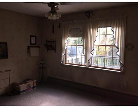 23 Laclede Ave, Chicopee, MA 01020 photo 11