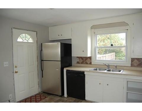 123 Monrovia St, Springfield, MA 01104 photo 11
