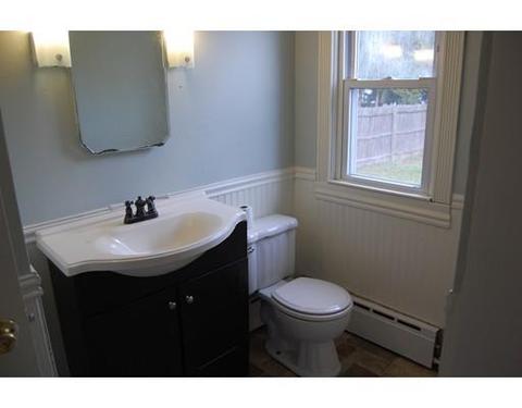 123 Monrovia St, Springfield, MA 01104 photo 9