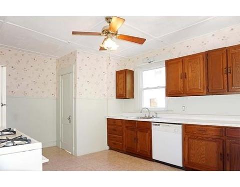 44 Herman St, Springfield, MA 01108 photo 11